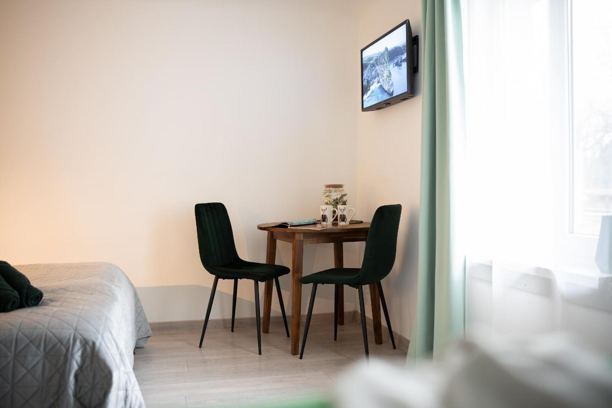 Green Garden & Private Parking Apartments With Playground Riga Eksteriør bilde